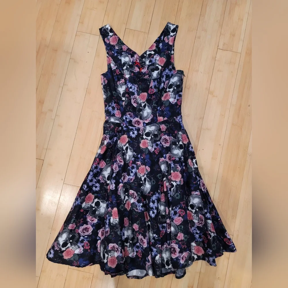 Hot Topic Hell Bunny floral skull cutout skater Rockabilly tank dress S - Picture 7 of 8